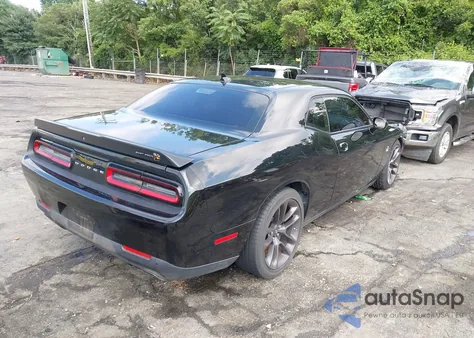 2021 Dodge Challenger R/T Scat Pack z USA, uszkodzony, nr VIN 2C3CDZFJXMH507774
